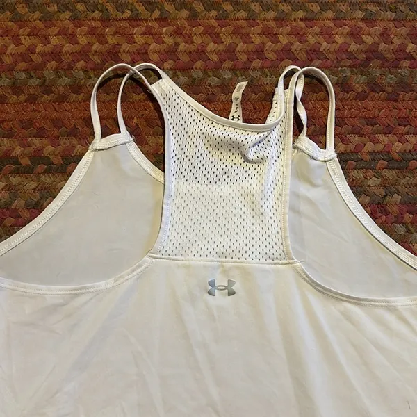UNDER ARMOUR WHITE MESH ATHLETIC TANK - Image 4