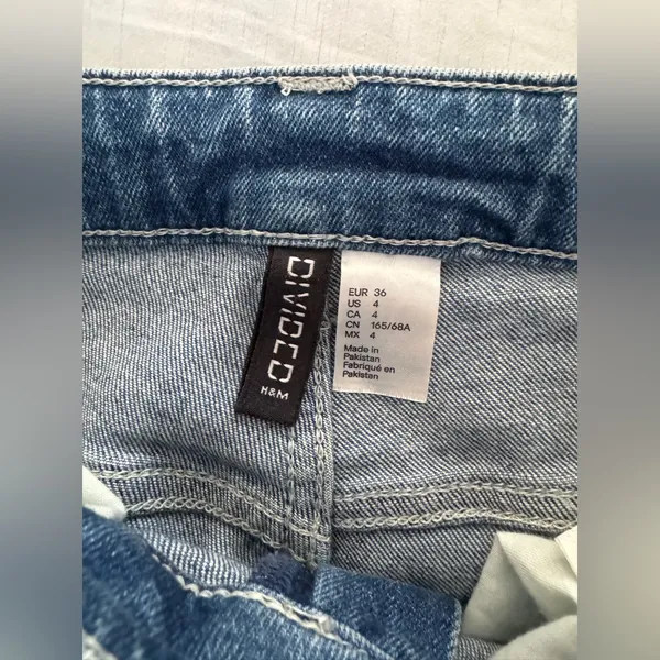Divided by H&M Distressed Womens Skinny Jeans | Size 4 | High Rise | 99% Cotton - Image 6
