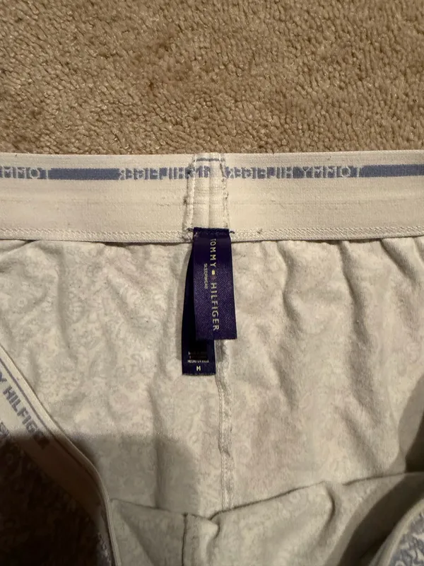 Tommy Hilfiger Blue Paisley Lounge Pants – Size M - Image 3