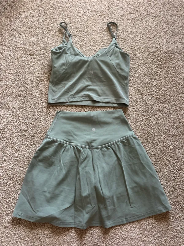 Lululemon sage green set - Image 2