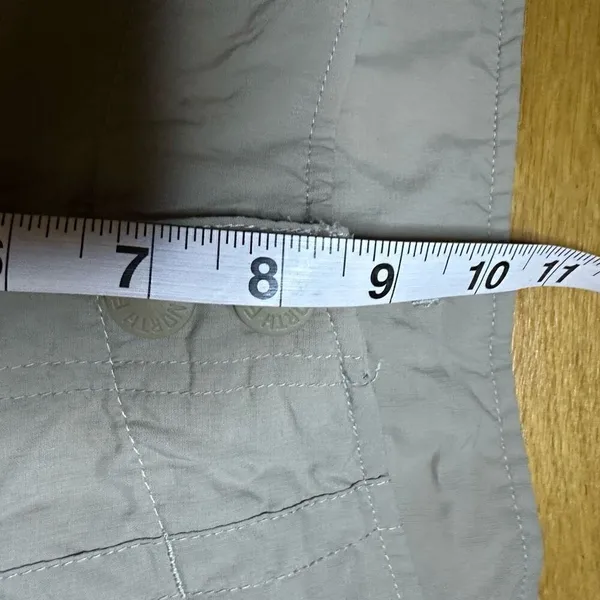 The North Face tan women’s Capri pants 10 - Image 9