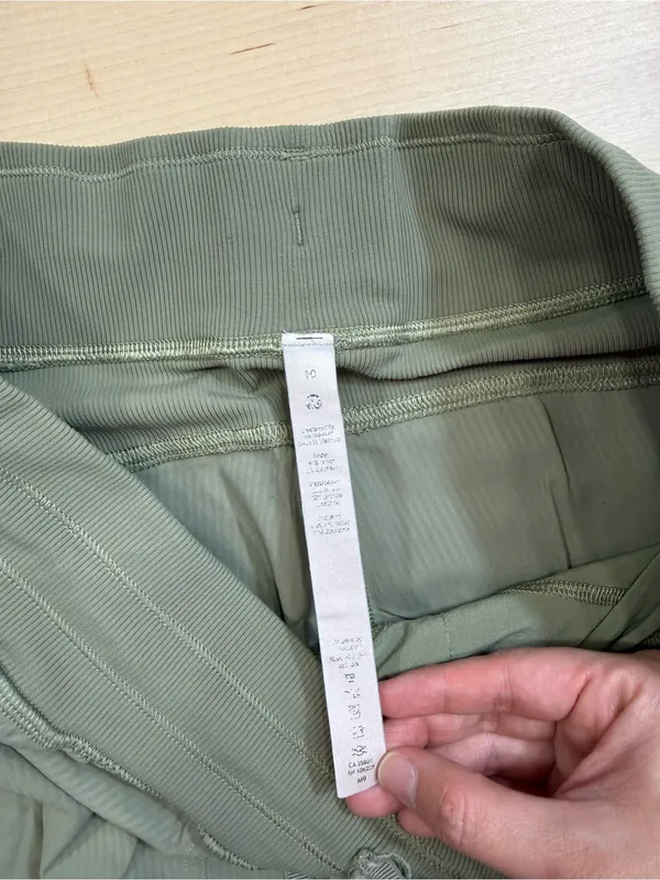 Lululemon Dance Studio Jogger in Green Twill Women’s 10 - Image 6
