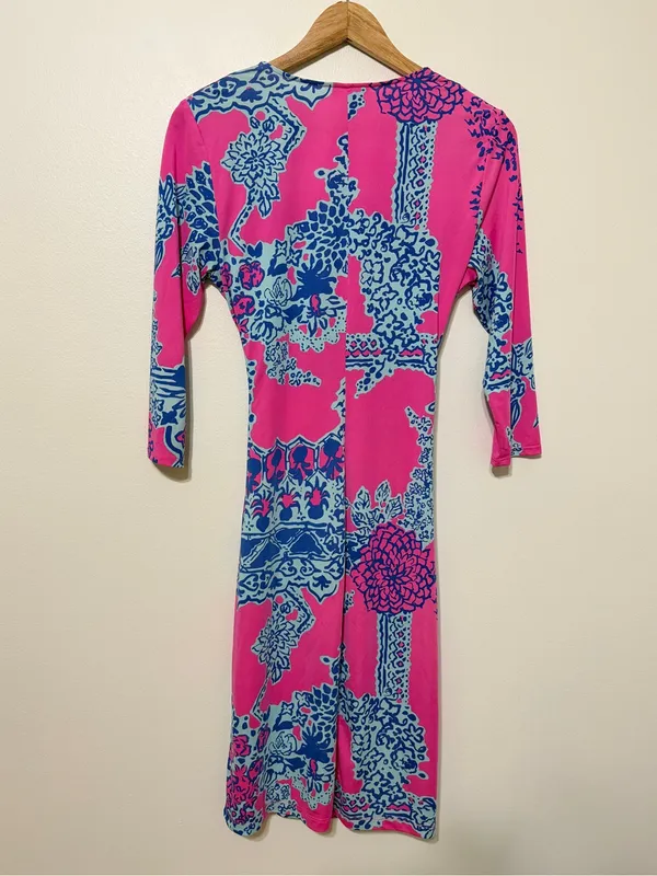 Lilly Pulitzer Yvette Pink/Blue wrap dress size medium tropical - Image 6