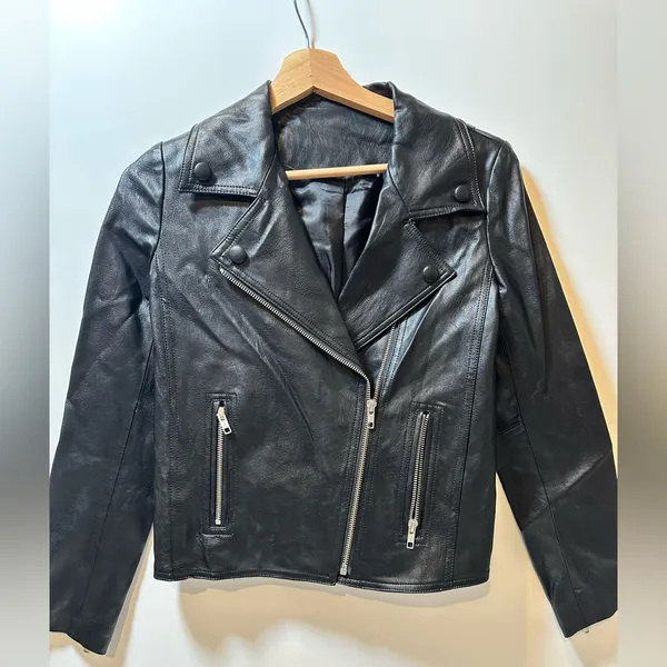 Classic Black faux Leather Jacket - Image 3
