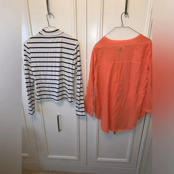 Set 2 Womens size XL shirts tunic/mock neck‎ - Image 12