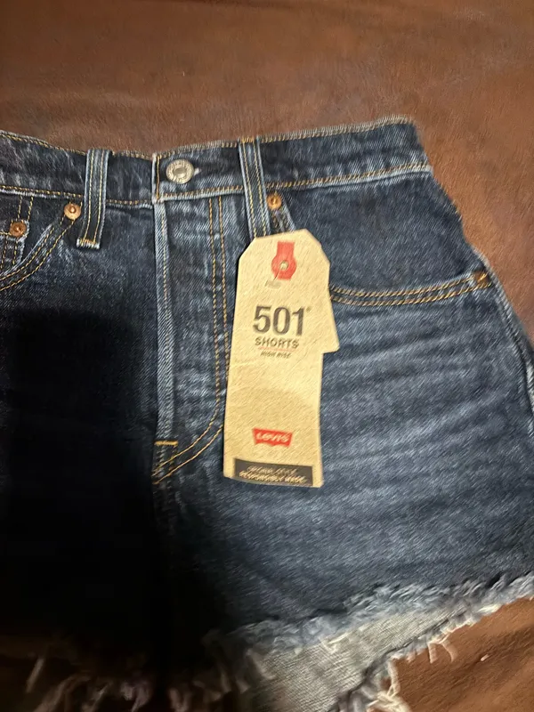 Levi's Women 501 shorts size (24) or size 2 high rise - Image 2
