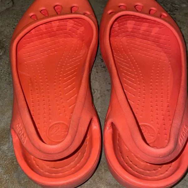 Crocs Malindi Women’s 7 Coral Orange Slingback Flat Slip On Ballet Teardrop Shoe - Image 5