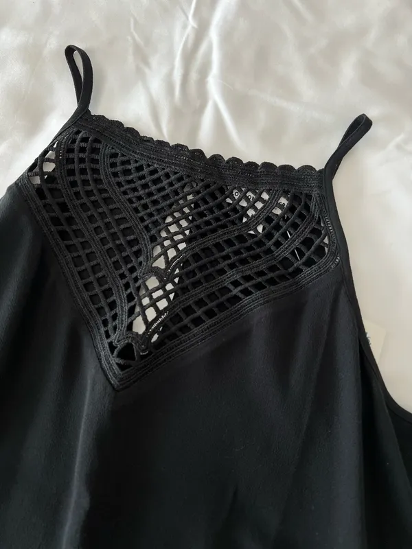 Black Crochet Detail Tank Top - Image 3
