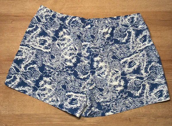 Patagonia Womens Barely Baggies Shorts - 2 1/2 - Image 5
