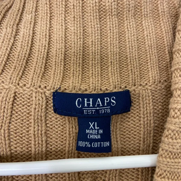 EUC CHAPS women’s tan thick cable knit buckle front sleeveless sweater‎ top XL - Image 4