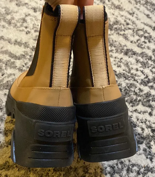 Women's Brex Waterproof Chelsea Boots Size 9 - Image 4