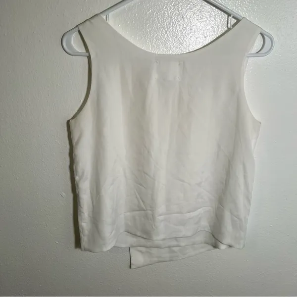 Vetiver Women's Sleeveless Blouse White Scoop Neck Faux Wrap Lined Boxy‎ - Image 6