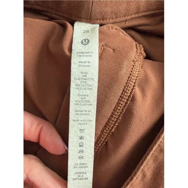 LULULEMON City Sleek 5 Pocket Wide Leg Pant Sz 28 Utilitech Women #JJJ7-3 - Image 2