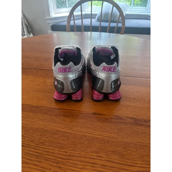 Nike Shox 2007 Metallic Silver Pink Running Shoes Womens 8 Vintage - Image 2