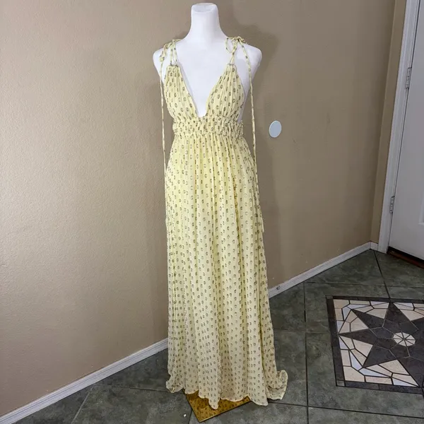 En Creme Womens Deep V-Neck Light Yellow Maxi Dress Sz S Wedding Party Beach EUC - Image 4