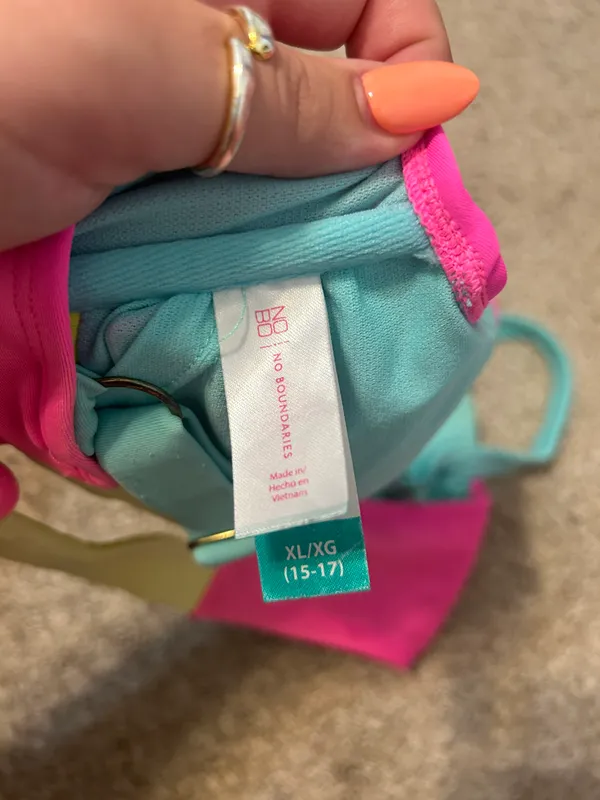 Walmart Swimsuit Bikini Top - Image 3