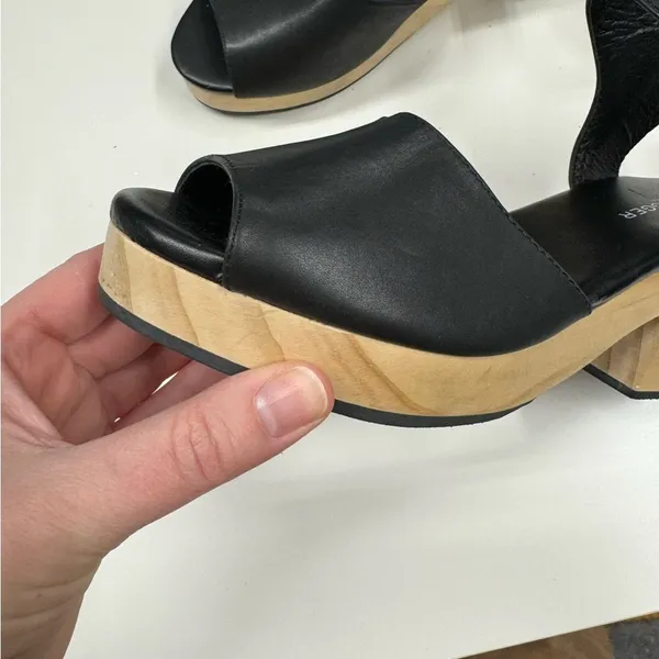 Kelsi Dagger Black Leather Peep Toe Wood Platform Heels Womens 5.5 Clog Fall - Image 5