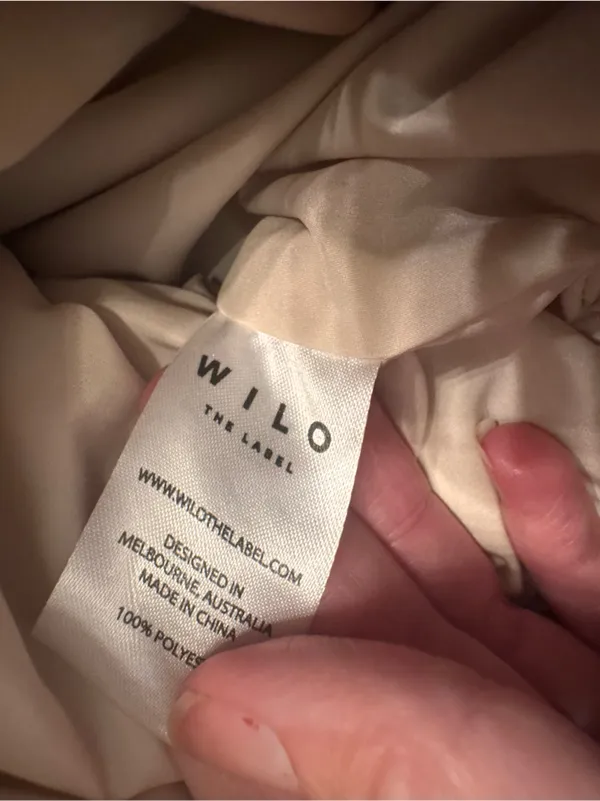 WILO Quilted Cream Puffer Shoulder Bag - Image 4