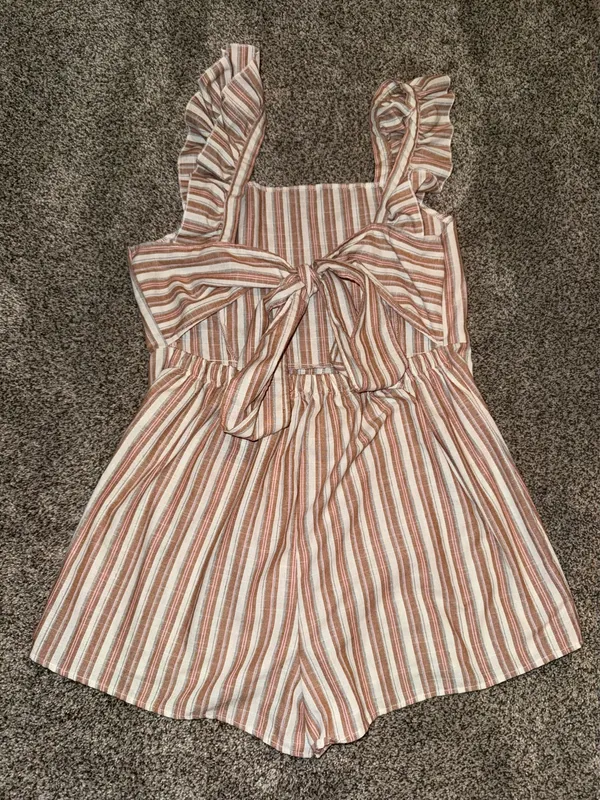 SHEIN Frenchy Cotton Ruffle Armhole Tie Back Striped Romper - Image 2