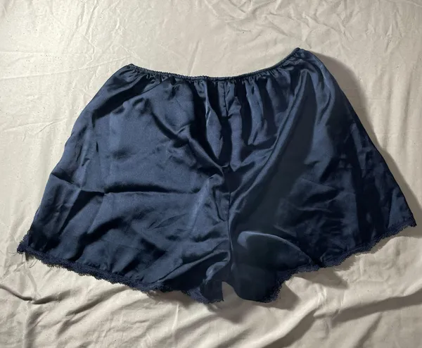 Abercrombie Silk Pajama Shorts - Image 2