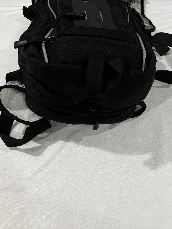 FUL Unisex Multi Sport Hydration Cargo Black With Hydration bladder plastic bag - Image 11