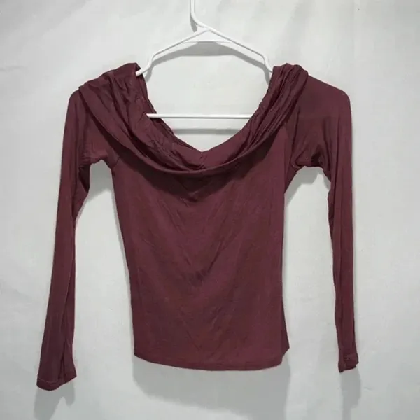 Purple off shoulder top xs‎ Charlotte Russe long sleeve twist front going out - Image 2