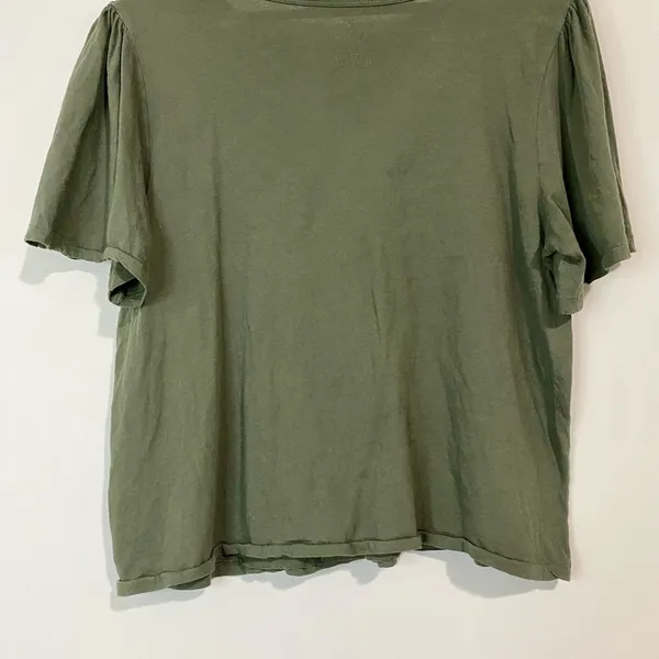 American Eagle Women’s Short Sleeve Basic Tee Shirt w/ Distressed Hem Green FLAW - Image 9
