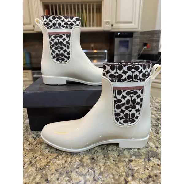 COACH Rivington Women's Size 9 Rain Boots Chalk White Signature Knit Logo - Image 4