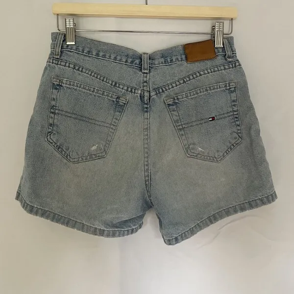 Tommy Hilfiger Denim High-Waisted‎ Womens Jean Shorts Size 8 15.5 Inseam 4 - Image 6