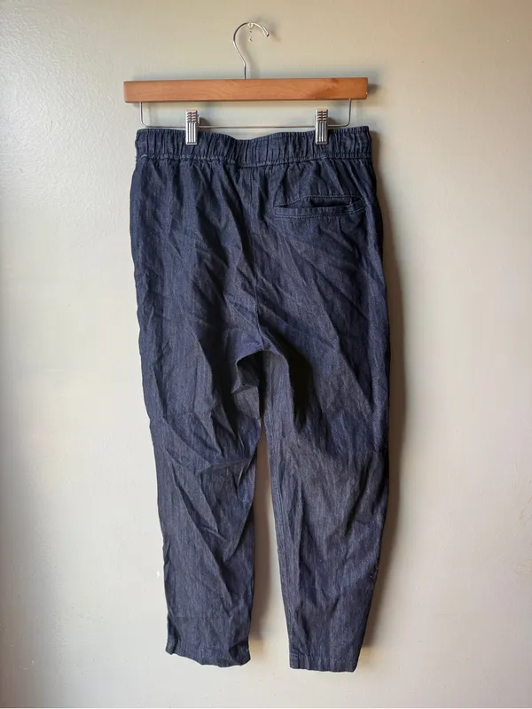 Old Navy Women’s Small Dark Wash Chambray Drawstring Pants - Image 4