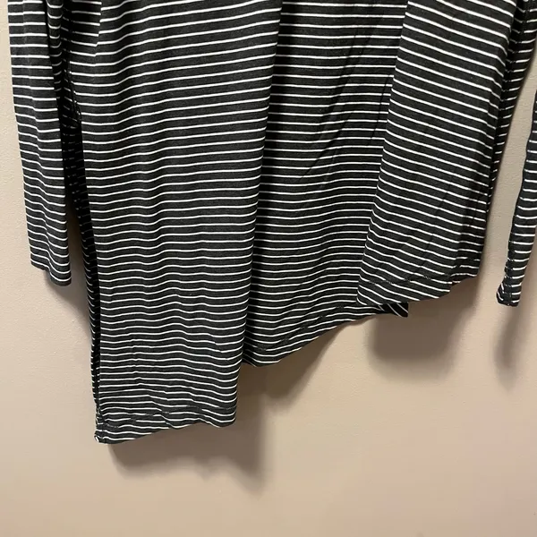 Lululemon To The Point Long Sleeve Modern Stripe Heathered‎ Black White Size 8 - Image 6