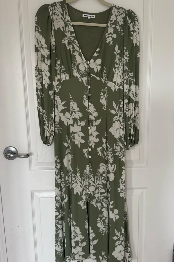 Reformation Brogan Dress in Willow - Image 3