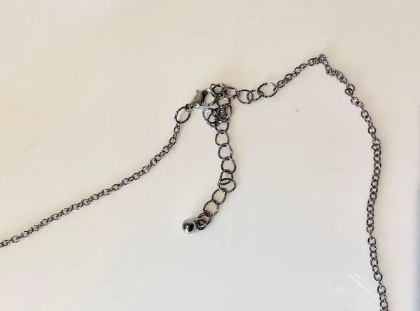 Crystal Flower Necklace Silver - Image 3