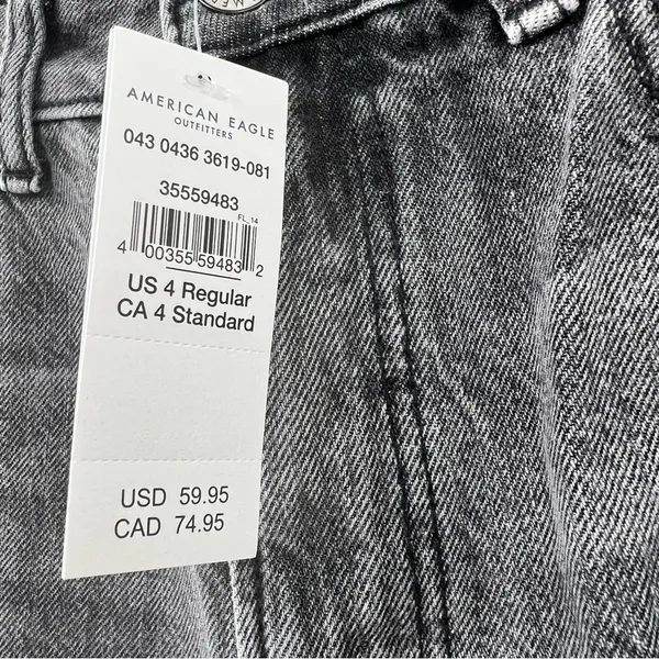 American Eagle highest rise mom jeans size 4 NWT grey distressed denim - Image 6