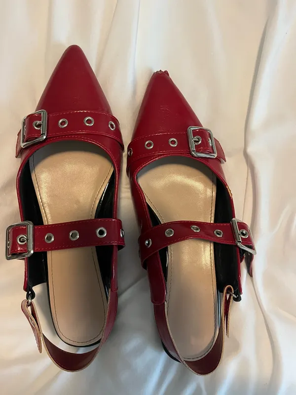 Flats Red Size 7 - Image 2