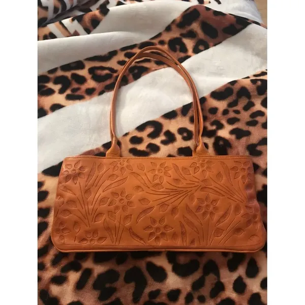 Brown Paraguay hand-tooled floral leather purse‎ hand tote shoulder purse cute - Image 4