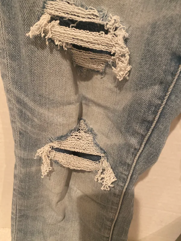 American Eagle Mom Jeans  - Image 3