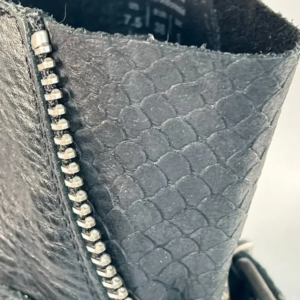 Aldo Black Leather Moto Motorcycle Buckle Ankle Boots Booties Women 7.5 - Image 11