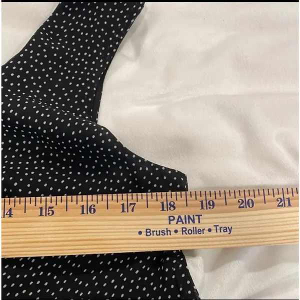 EMMA & MICHELE Black & White Polka Dot sleeveless above knee dress Size 8P retro - Image 8