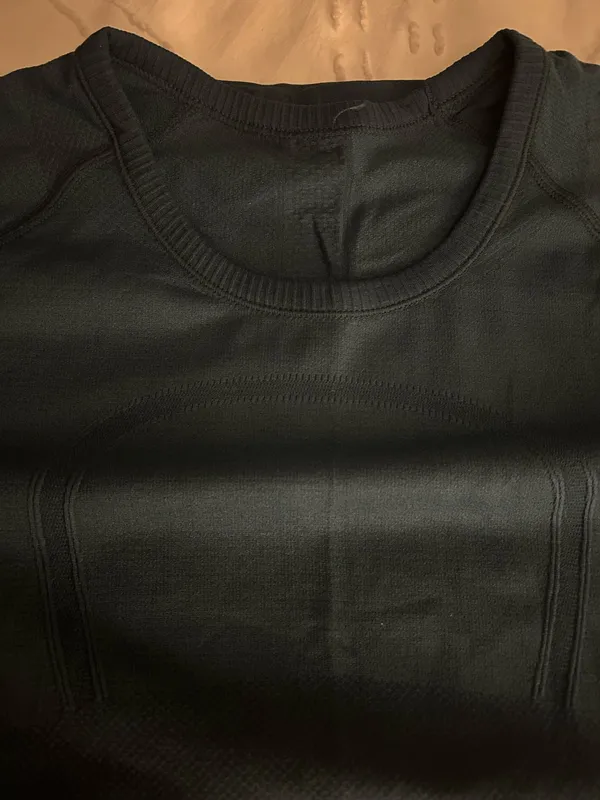 Vintage Lululemon Swiftly Tech Short Sleeve - Image 2