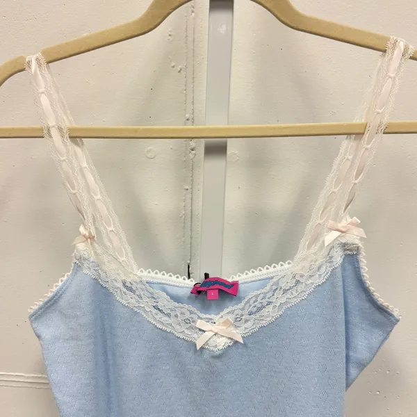 NWT Edikted Y2K Li Blue Pointelle Lace Trim Cami Top S16205 Coquette Bows‎ LBaby - Image 3