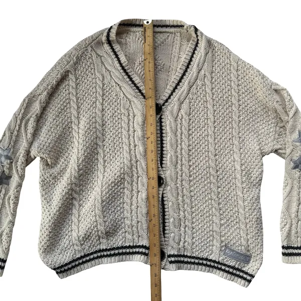 Taylor Swift Official Folklore Album The Cardigan Size XL/2XL - Image 9