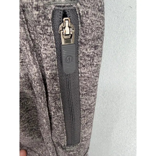Lululemon Womens Athletic Shorts Heathered Gray Tracker High Rise 4‎ - Image 6
