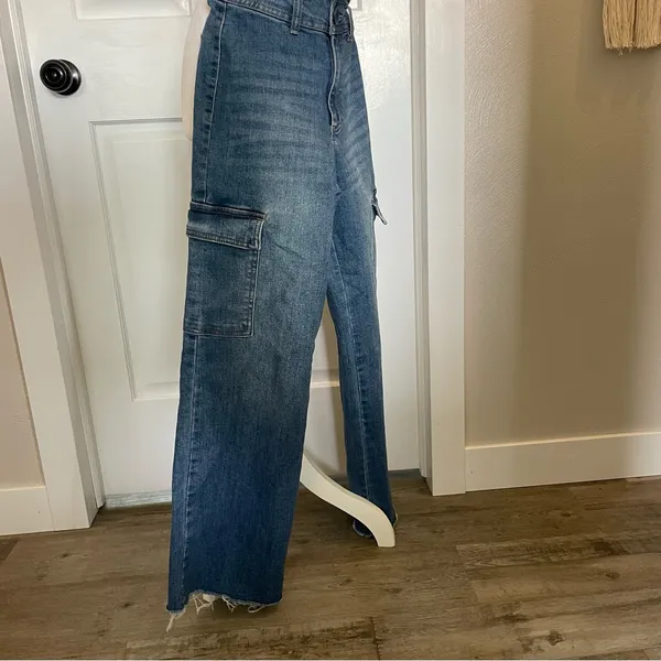 Oat High Rise Cargo Blue Jeans - Image 2