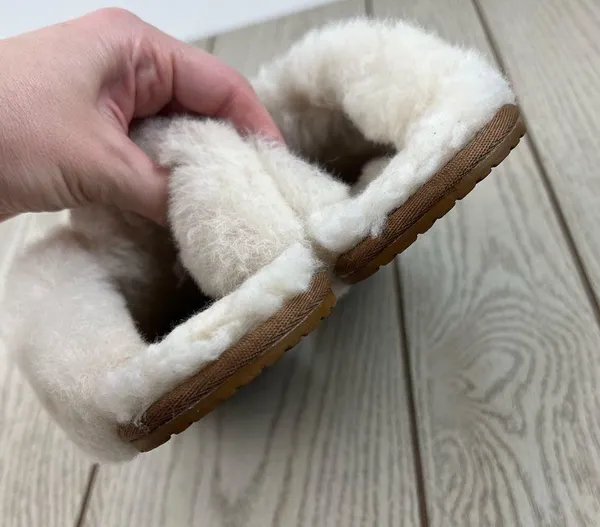 Koolaburra by UGG Milo Scuff Furry Slide on Slipper Shoe US6 Chestnut $60 - Image 6