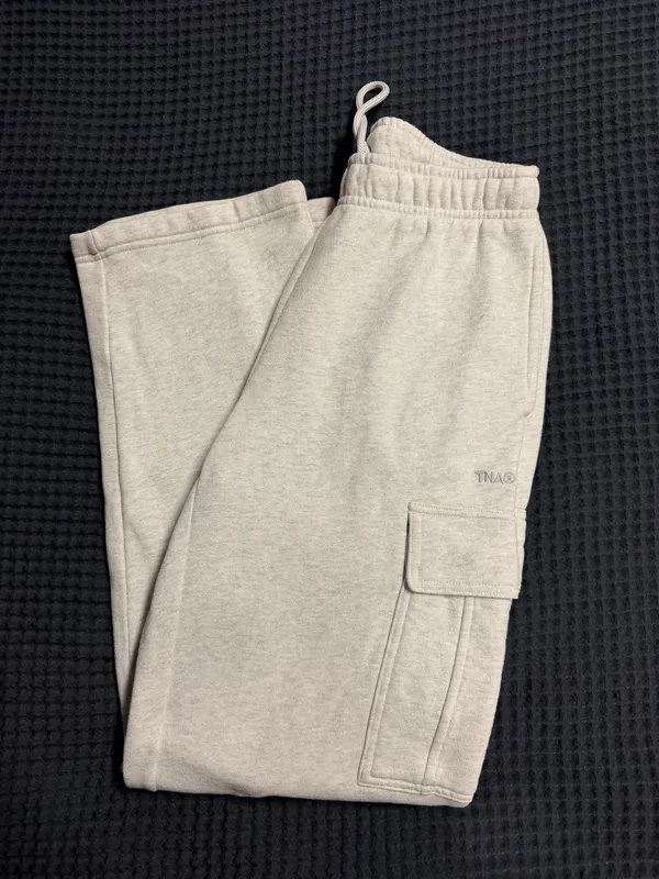 Aritzia Heather Cloud White Set - Image 8
