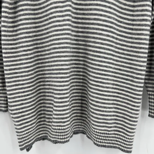 By Anthropologie Sweater Women's Large Serena Striped Button V-Neck‎ Gray Cream - Image 5