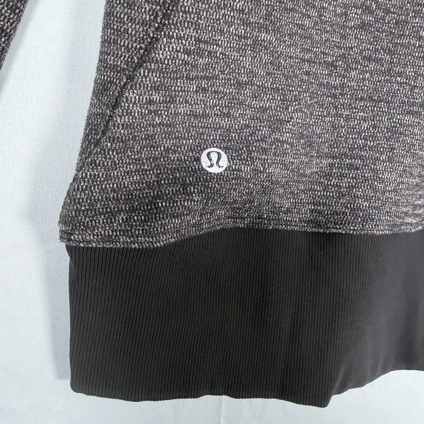 Lululemon Size-12 Womens Runderful Black Heather 1/2 Zip Pullover‎ Sweater - Image 7
