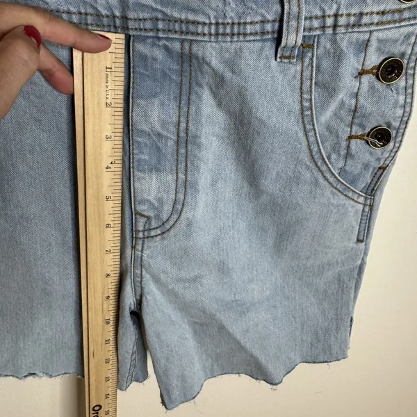 BDG Shortall Overalls Womens 30W Light Wash Denim Distressed‎ Raw Hem Shorts - Image 8
