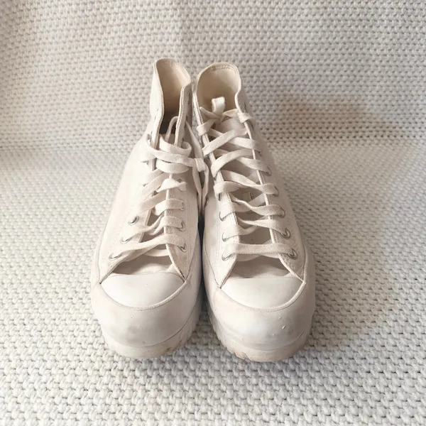 Converse Chuck Taylor White Lugged 2.0 A00871C Shoes Sneakers 10.5 W 8.5 M - Image 3